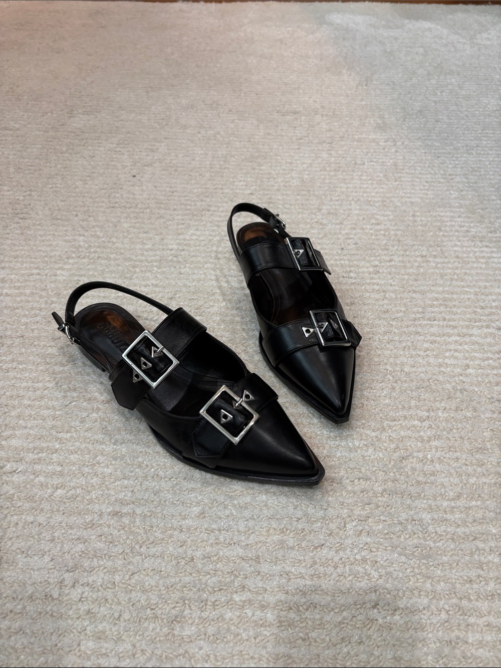 Schutz buckle flats 8 black